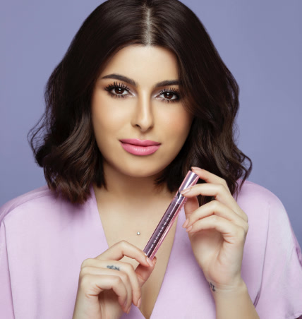 Mina Al Sheikhly holding Tailored Mascara